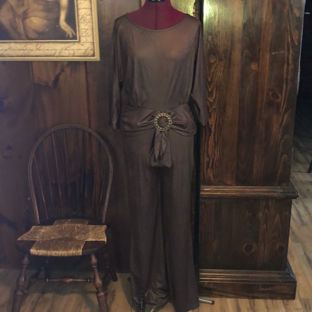 SOLD ON OFFERUP Vintage Joseph Ribkoff dress suit - Picture 1 of 10